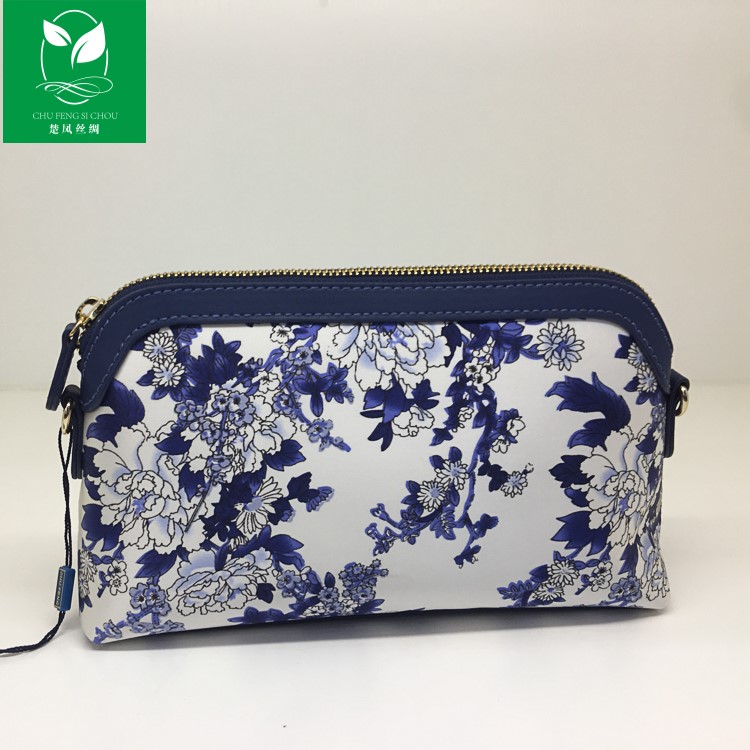 青花瓷系列真絲包